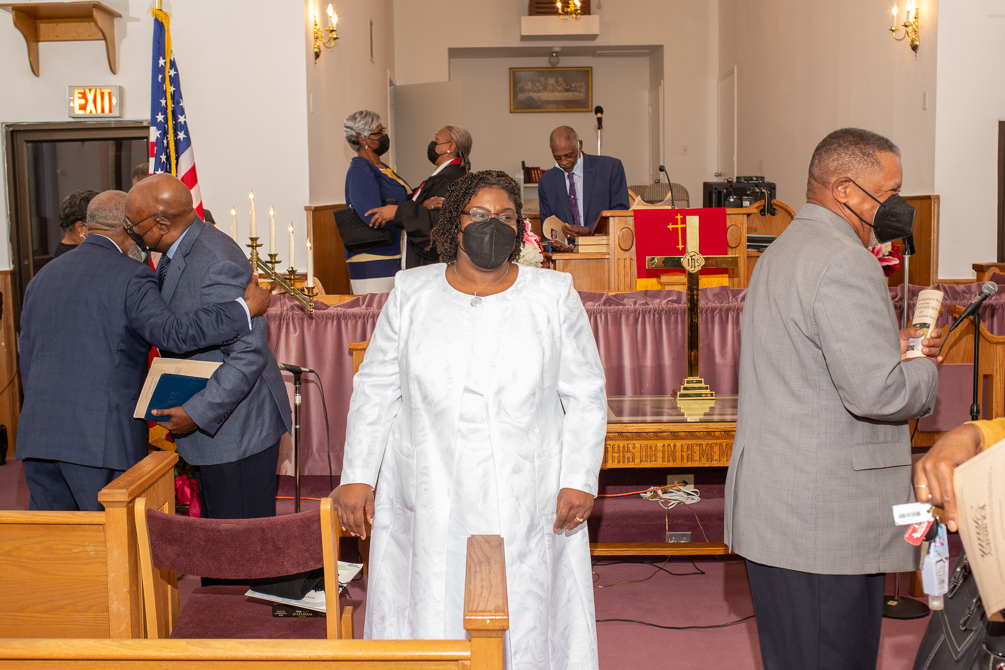 Minister-Yolanda-Lewis_-195